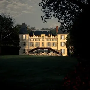 chateau-de-la-bousquetarie.midi-pyreneeshotels.com/